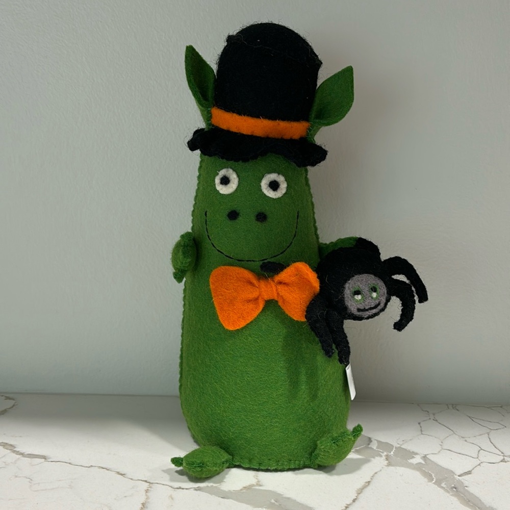 Novocratz Halloween Felted Friendly Green Monster Holding Spider Decoration